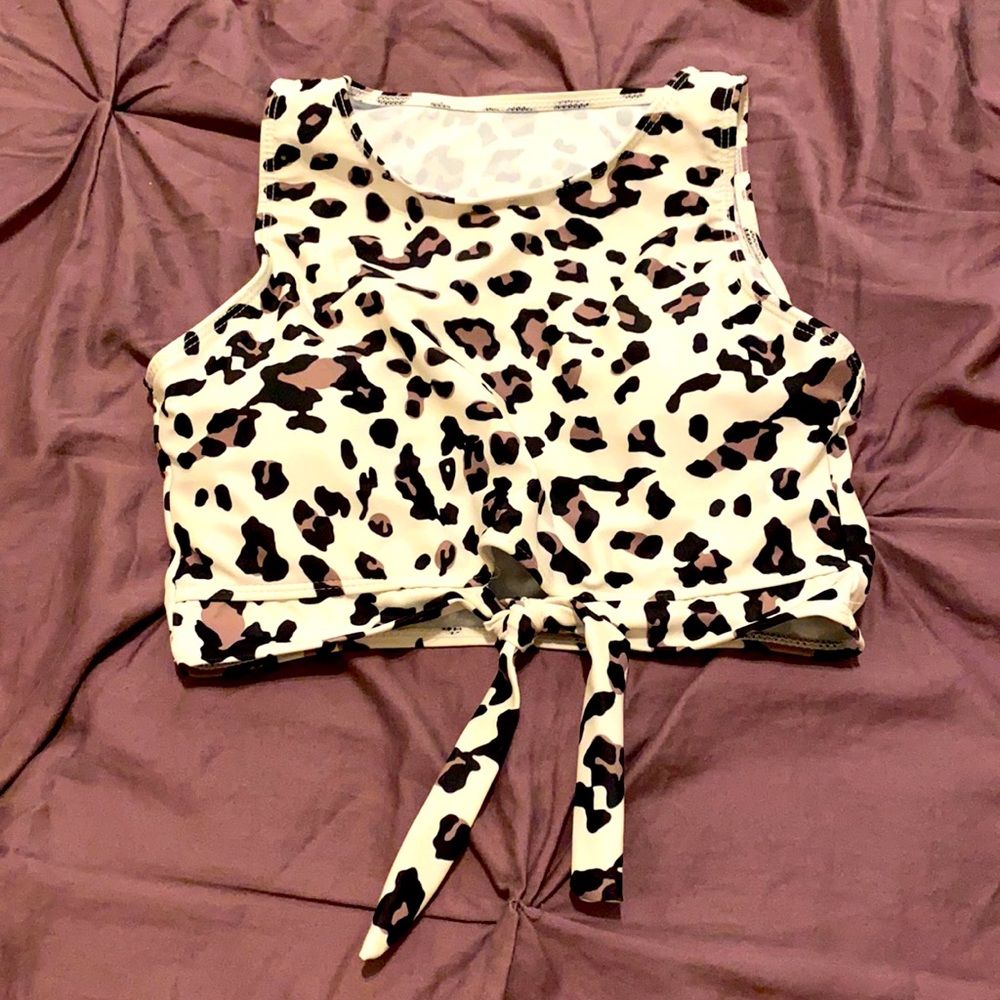 SHEIN Women’s swimsuit top NWOT